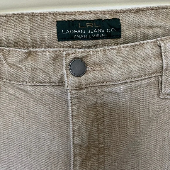 Ralph Lauren Classic Straight Leg Jeans ~ Fall & Winter Staple ~ Size 14 - Picture 2 of 7
